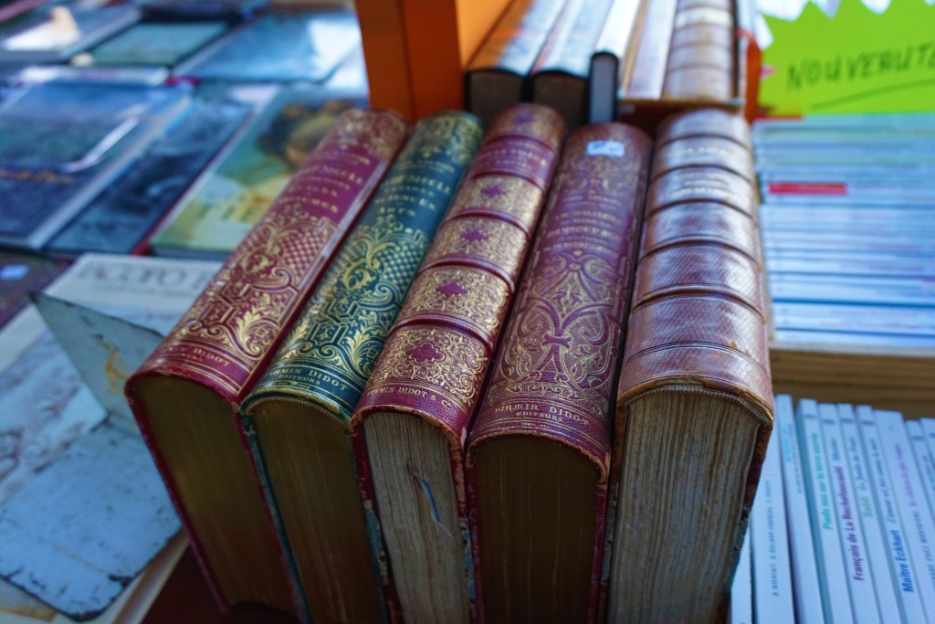 Paris book market