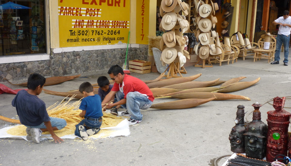 Semana Santa carpet prep